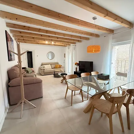 Moderno, Céntrico En Casco Histórico Apartamento *