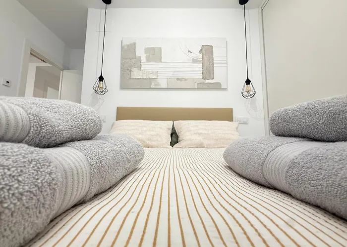 Moderno, Céntrico En Casco Histórico Toledo